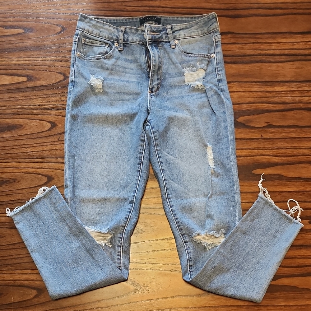 Just USA Distressed Light Blue Women's Jeans Size 5